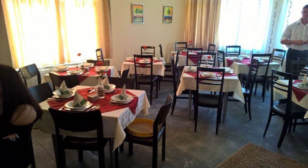Hotel Gostionica Lazic Zvornik Zewnętrze zdjęcie